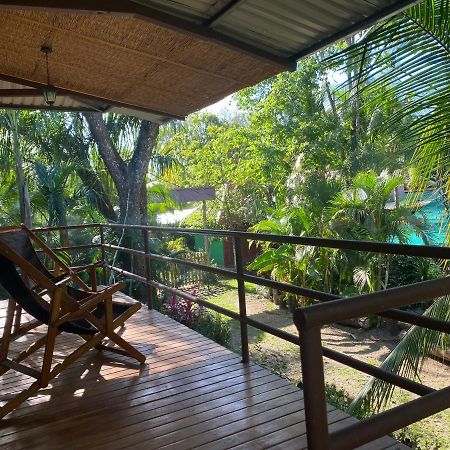 Jazlyn Lodge & Tours 파케라 외부 사진